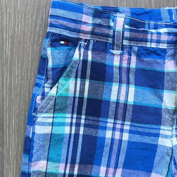 NWOT Tommy Hilfiger Boys Plaid Shorts - Picture 2 of 8